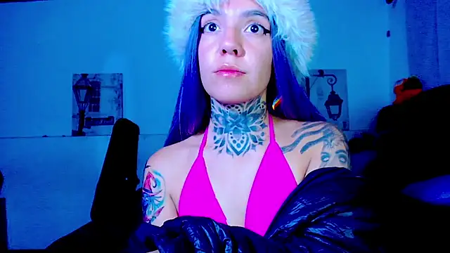 LannieGonzales online show from May 11, 2026, 2:45 pm