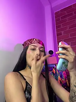 Snapshot of Babeel_ chatting on April 7, 2026, 9:59 pm Babeel online show from April 7, 2026, 9:59 pm