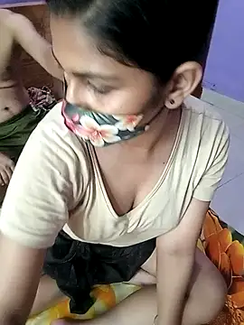 Snapshot of Jerin_Couple61 chatting on April 26, 2026, 5:05 am Jerin Couple61 online show from April 26, 2026, 5:05 am