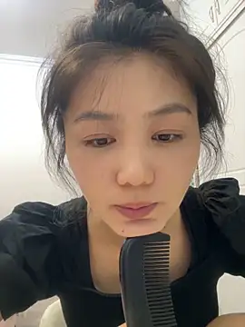 Shanshan 1267 online show from May 10, 2026, 2:11 pm