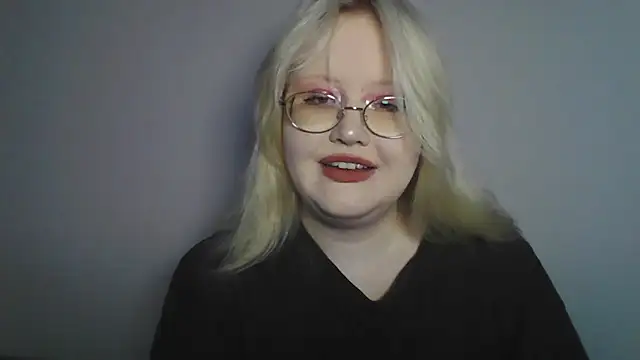 Elayne Sweet online show from June 24, 2026, 6:01 am