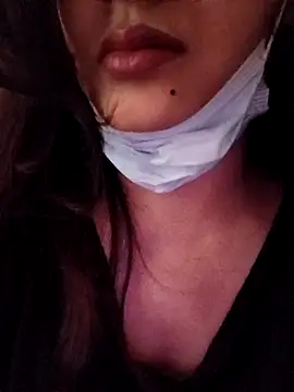 Snapshot of Cute_Anushka97 chatting on April 3, 2026, 6:22 am Cute Anushka97 online show from April 3, 2026, 6:22 am