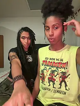 Snapshot of Sun_lynx_Love chatting on July 25, 2026, 12:20 am Sun lynx Love online show from July 25, 2026, 12:20 am