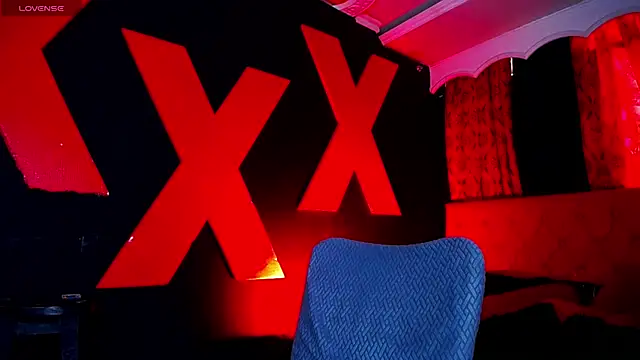 AlanFox1 online show from April 27, 2026, 1:53 pm