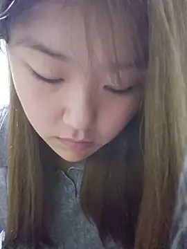 Snapshot of mianmian-666 chatting on June 3, 2026, 2:33 pm mianmian-666 online show from June 3, 2026, 2:33 pm