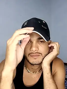 Nicolas Moncadas online show from May 6, 2026, 3:24 am