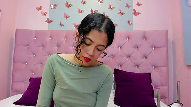 Kaira luxury online show from June 8, 2026, 3:07 am