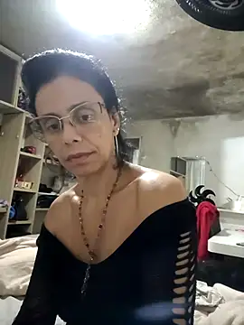 Snapshot of Cristotoza chatting on April 11, 2026, 7:45 am Cristotoza online show from April 11, 2026, 7:45 am