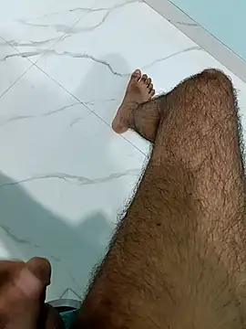 Snapshot of yourdreamman007_ chatting on April 2, 2026, 5:43 pm yourdreamman007 online show from April 2, 2026, 5:43 pm