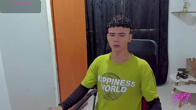 sebascuterouss online show from June 12, 2026, 1:10 pm
