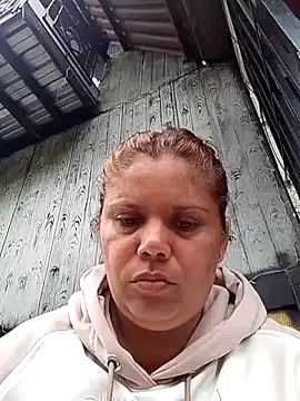 Snapshot of Zafiro_MD chatting on May 14, 2026, 12:23 pm Zafiro MD online show from May 14, 2026, 12:23 pm