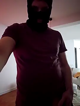 Snapshot of BranleBmLive chatting on April 3, 2026, 4:16 pm BranleBmLive online show from April 3, 2026, 4:16 pm