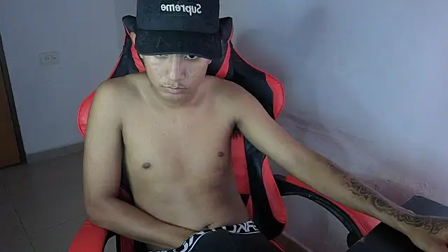 darknigthx online show from April 22, 2026, 12:57 am