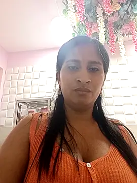 Snapshot of SofiaMendez1_ chatting on April 18, 2026, 4:33 pm SofiaMendez1 online show from April 18, 2026, 4:33 pm