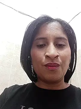 Snapshot of SofiaMendez1_ chatting on July 6, 2026, 4:53 pm SofiaMendez1 online show from July 6, 2026, 4:53 pm