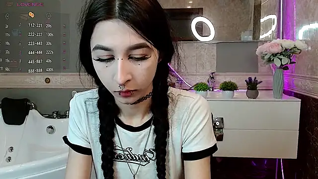 MelissaSparrow online show from April 29, 2026, 12:59 am