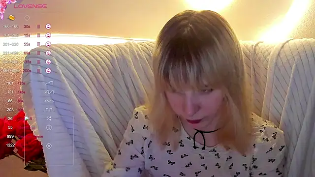 MiaKimiko online show from June 5, 2026, 6:52 am