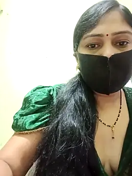Pinki-girl online show from May 16, 2026, 6:54 am