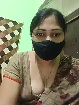 Snapshot of Pinki-girl chatting on July 6, 2026, 5:26 am Pinki-girl online show from July 6, 2026, 5:26 am