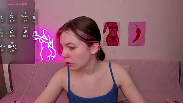 Marie Reyess online show from May 1, 2026, 5:34 am