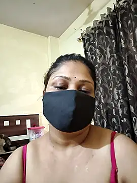 Snapshot of SluttySonam chatting on April 27, 2026, 11:08 am SluttySonam online show from April 27, 2026, 11:08 am