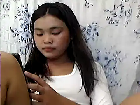 AsianPinay18 online show from April 26, 2026, 5:05 am