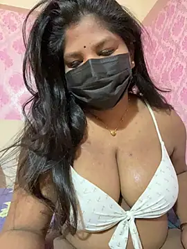 Snapshot of Shalu_naughty69 chatting on May 7, 2026, 4:40 am Shalu naughty69 online show from May 7, 2026, 4:40 am