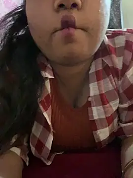 Snapshot of Shalu_naughty69 chatting on May 18, 2026, 3:35 am Shalu naughty69 online show from May 18, 2026, 3:35 am