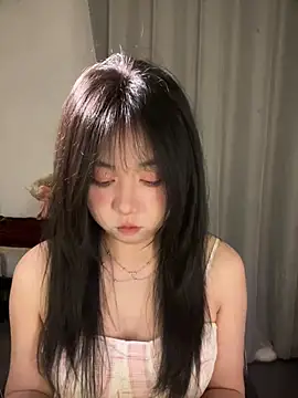 ooooBaby129 online show from May 8, 2026, 1:27 pm