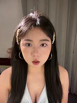 ooooBaby129 online show from May 9, 2026, 12:43 pm