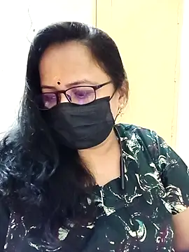 monisha cam online show from April 11, 2026, 8:02 pm