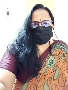 monisha cam online show from April 19, 2026, 6:10 pm