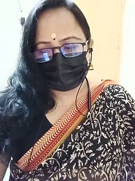 monisha cam online show from May 15, 2026, 2:02 pm