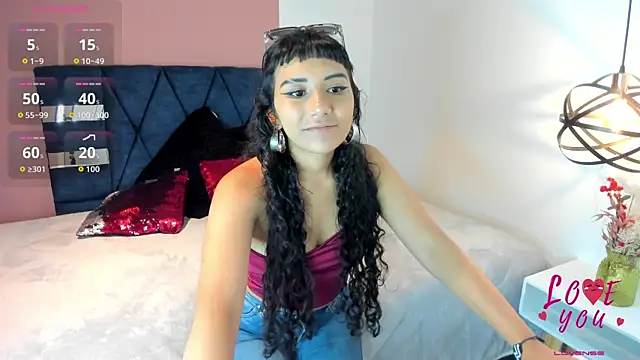 Hanna Clark   online show from July 4, 2026, 11:49 am
