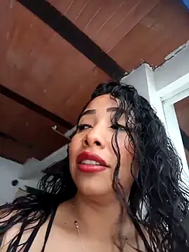 Wolfamara online show from May 2, 2026, 1:05 pm