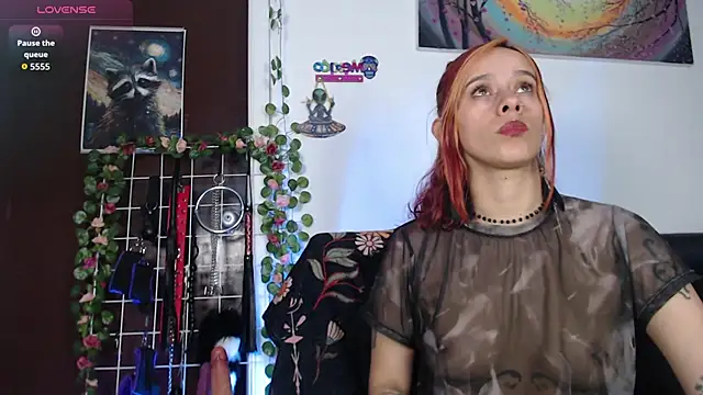 Snapshot of Lexxii_hot_col chatting on June 21, 2026, 4:09 pm Lexxii hot col online show from June 21, 2026, 4:09 pm