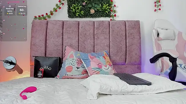 alisson boobs   online show from June 8, 2026, 1:28 am