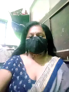 Snapshot of PINKI_024 chatting on April 21, 2026, 5:47 am PINKI 024 online show from April 21, 2026, 5:47 am