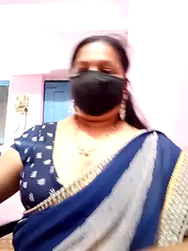 Snapshot of PINKI_024 chatting on April 24, 2026, 5:43 am PINKI 024 online show from April 24, 2026, 5:43 am