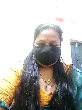 Snapshot of PINKI_024 chatting on April 28, 2026, 5:56 am PINKI 024 online show from April 28, 2026, 5:56 am