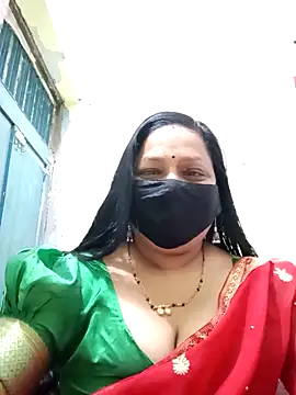 Snapshot of PINKI_024 chatting on May 3, 2026, 5:13 am PINKI 024 online show from May 3, 2026, 5:13 am