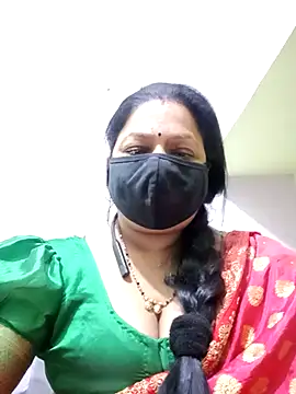Snapshot of PINKI_024 chatting on May 5, 2026, 5:59 am PINKI 024 online show from May 5, 2026, 5:59 am