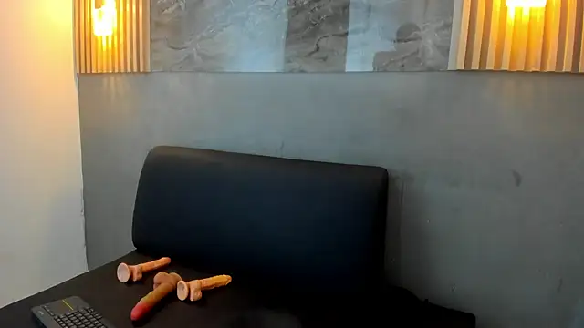 Snapshot of KENNY_HANK chatting on June 26, 2026, 10:14 pm KENNY HANK online show from June 26, 2026, 10:14 pm