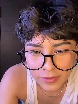 Baby face8 online show from April 2, 2026, 11:57 pm