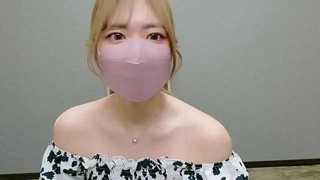 Snapshot of YUA_0425 chatting on June 24, 2026, 2:10 am YUA 0425 online show from June 24, 2026, 2:10 am