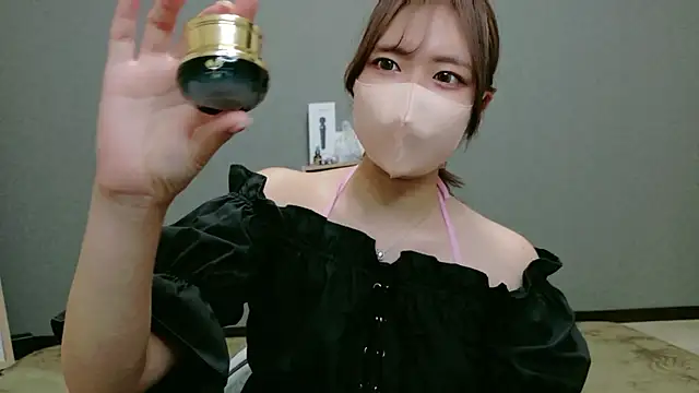 Snapshot of YUA_0425 chatting on July 18, 2026, 6:23 pm YUA 0425 online show from July 18, 2026, 6:23 pm