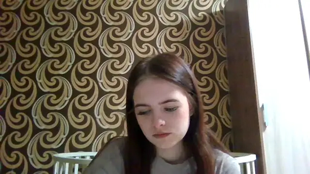 Snapshot of KikiAmino chatting on June 2, 2026, 5:20 am KikiAmino online show from June 2, 2026, 5:20 am
