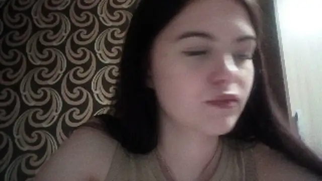 Snapshot of KikiAmino chatting on June 20, 2026, 5:10 am KikiAmino online show from June 20, 2026, 5:10 am