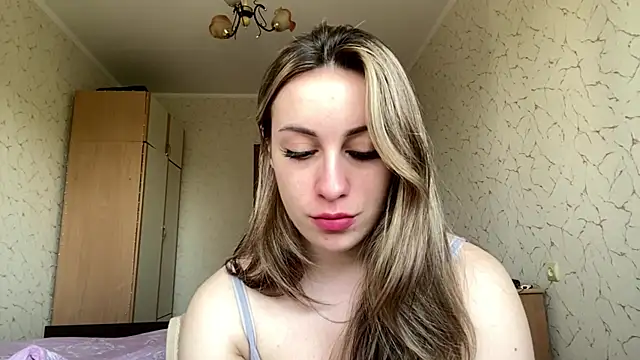 SpringSummers online show from May 27, 2026, 9:39 am
