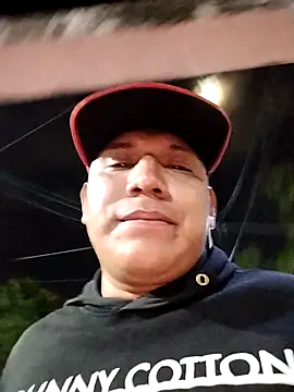 Snapshot of andry420 chatting on April 5, 2026, 7:27 am andry420 online show from April 5, 2026, 7:27 am